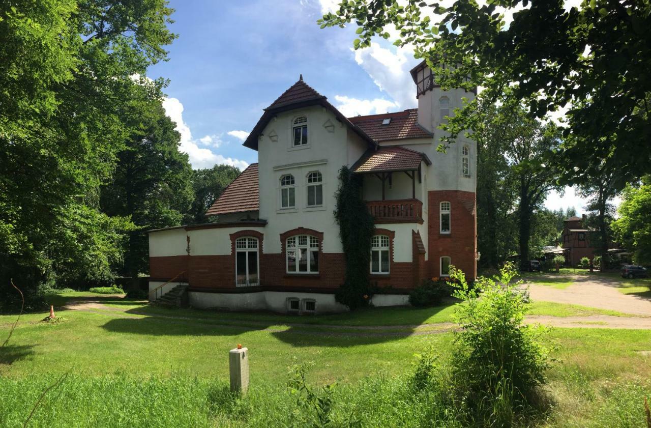 Villa Blumenthal Ludwigslust Extérieur photo